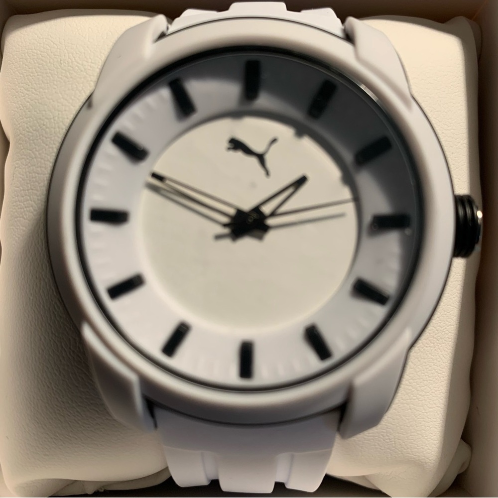 PUMA 2 three-hand silicone watch